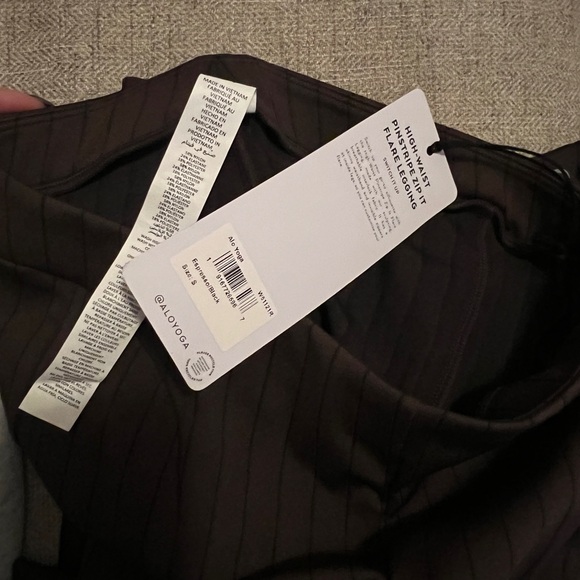 ALO Yoga Brown Pinstripe Leggings - Picture 2 of 2